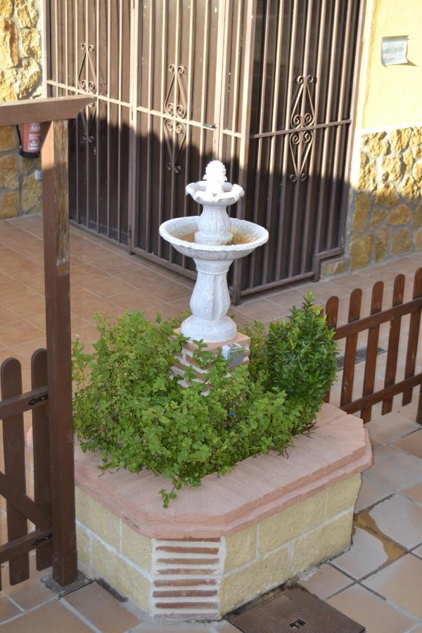 Apartamentos "Casa Rural De Aldea" Aldea del Fresno Extérieur photo